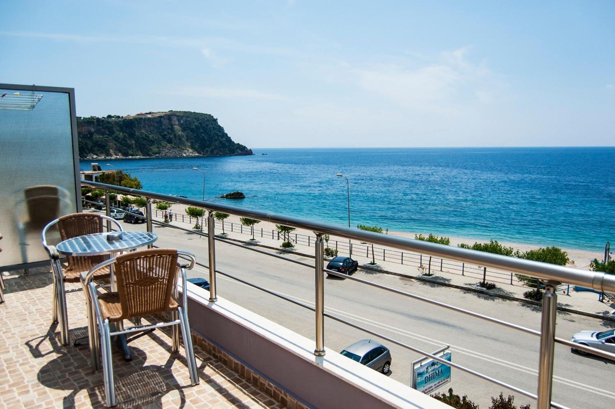 Dhima Hotel Himare Buitenkant foto