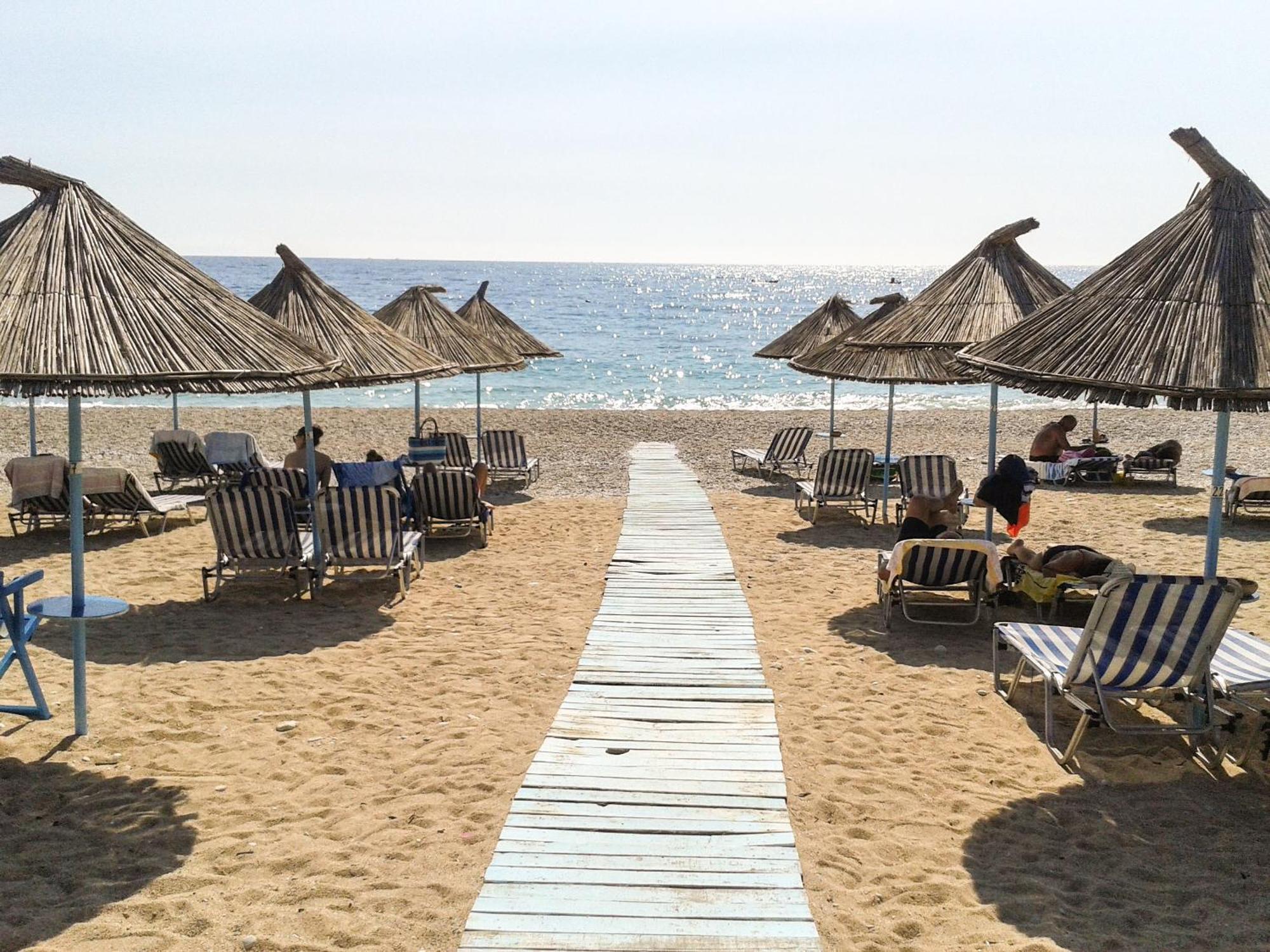 Dhima Hotel Himare Buitenkant foto